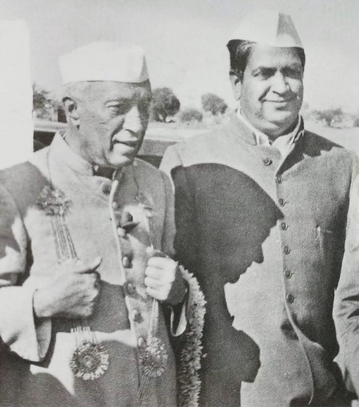 Pt. Jawaharlal Nehru